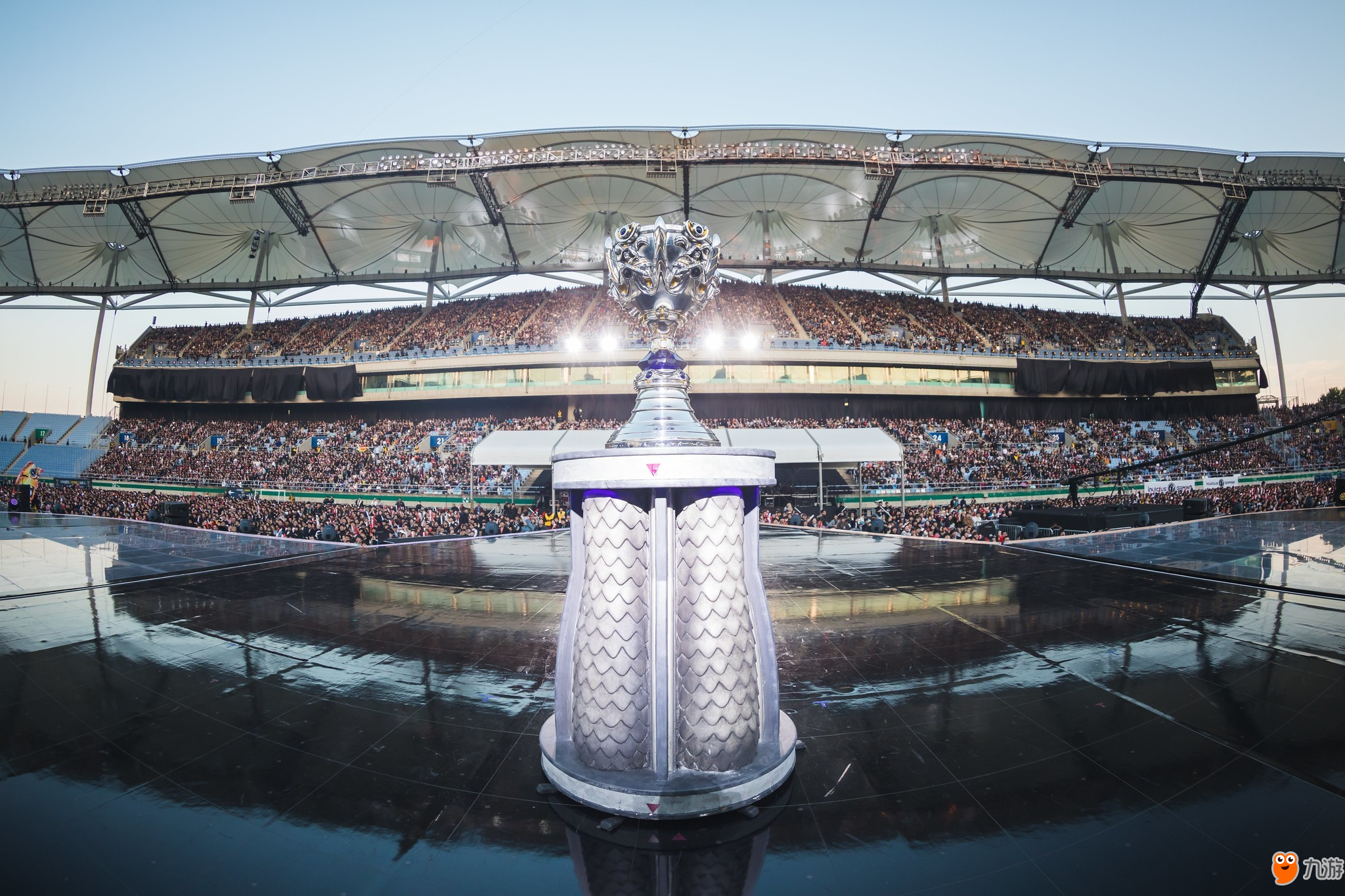 审与用户 审与用户